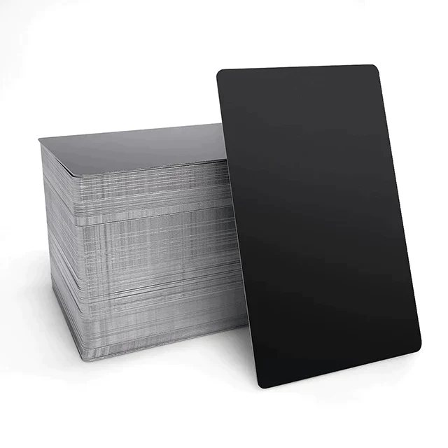 Metall-Visitenkarten aus mattem Aluminium (300 Stk.)